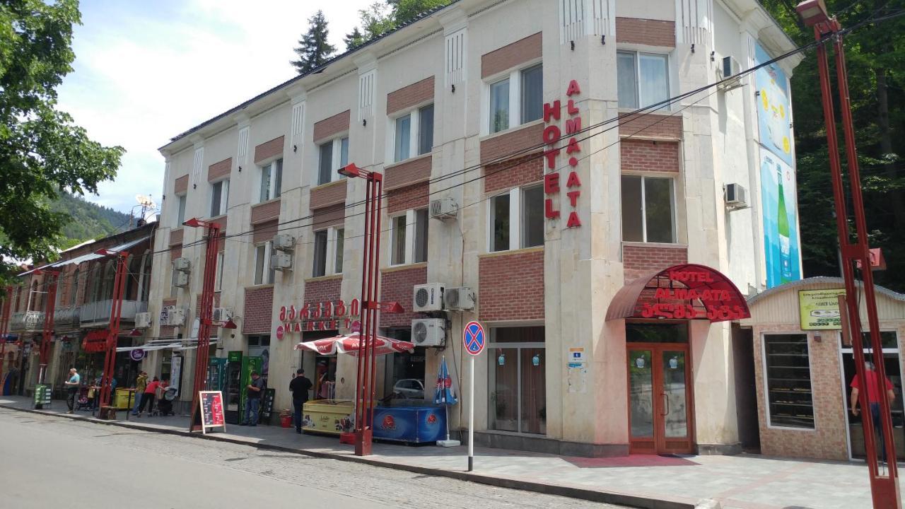 Отель Алма-Ата Боржоми Экстерьер фото
